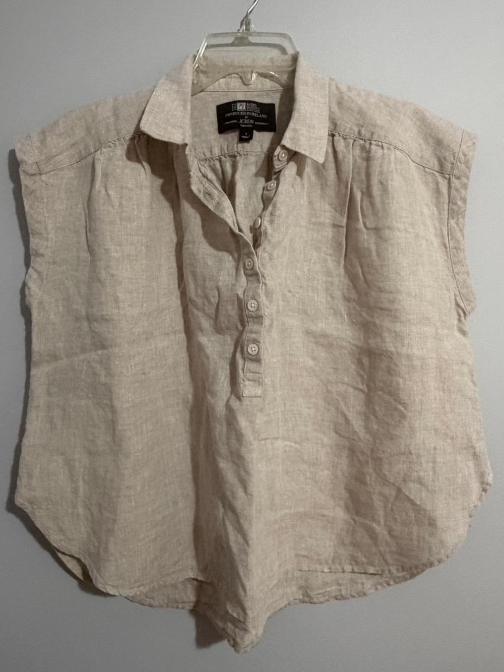 J. Crew X Baird McNutt Sleeveless Linen Buttoned Polo in Natural Beige